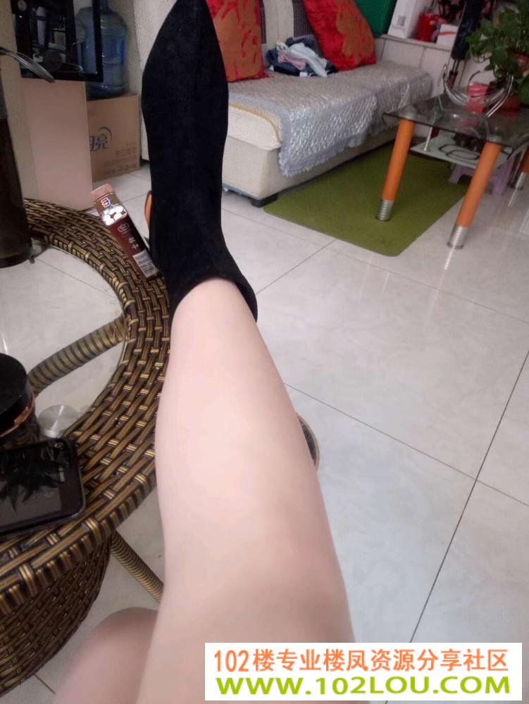 130017vo6h6tlvezq77avl.jpg